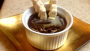 Black & white crème brûlée w vanilla bourbon meringue straws.